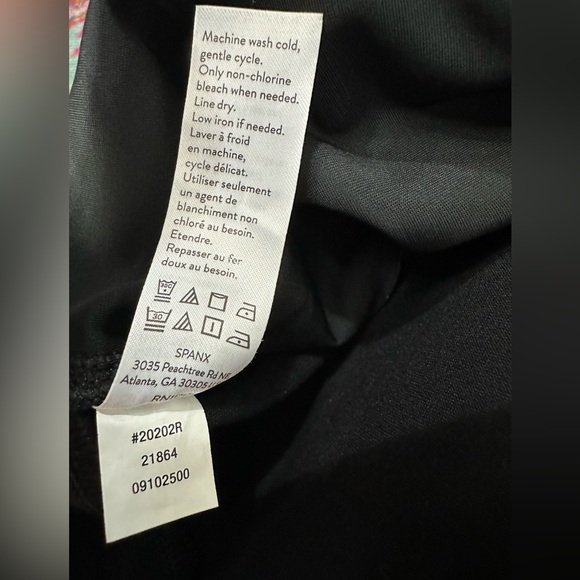 SPANX black Ankle pants  20202R The Perfect Black Ponte Ankle Pant Medium - Picture 9 of 10